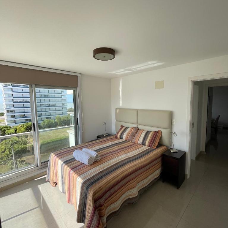 Piso exclusivo con vista al amanecer del mar - Two-Bedroom Apartment - 5
