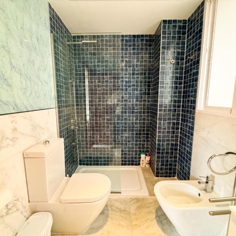 Precioso Apartamento en la Plaza del Tossal - One-Bedroom Apartment with Balcony - 5