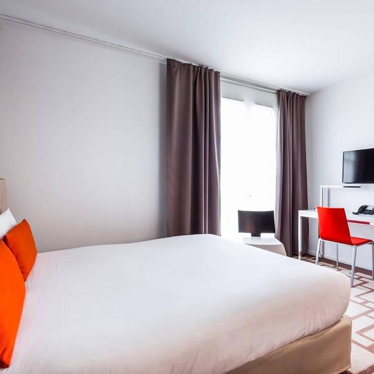 Disneyland Deluxe flat, outside pool, Climatisation, 1 min to Disney Parks - Deluxe Studio - 3