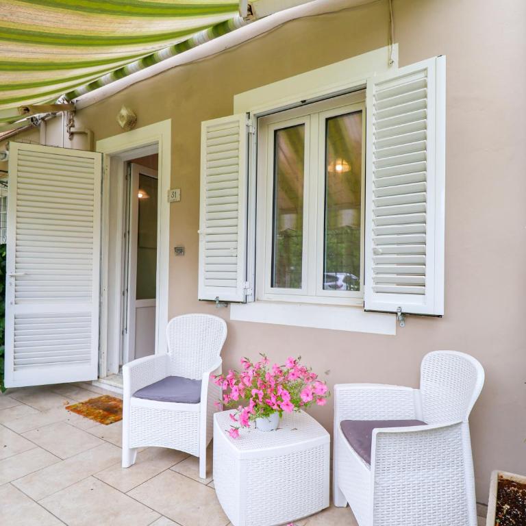 The Cozy Apartment - Wi-Fi, Smart TV, Free Parking - Apartment mit 2 Schlafzimmern - 2