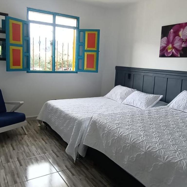 Habitación Privada Amplia y Tranquila cerca del Parque Principal 1 - Habitación Doble - 2 camas - 2