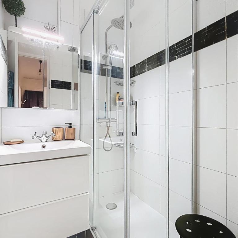 Charming 2-room apartment near Sacré-Coeur - Appartement - 11