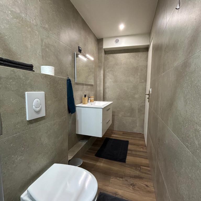 Domaine Baccia Donna - Jacuzzi, Climatisation, Parking privé - Nice Monaco - Appartement 2 Chambres - 4