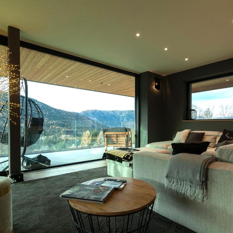 Glam Haus - Appartamento Premium con 3 Camere da Letto e Balcone - 19