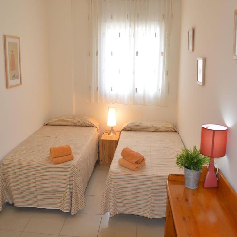 Estartit Park 1-2 - Two-Bedroom Apartment - 17