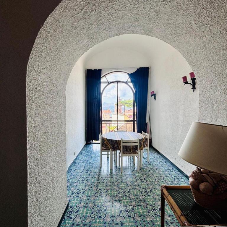 Guarinelli sei - Two-Bedroom Apartment - 1