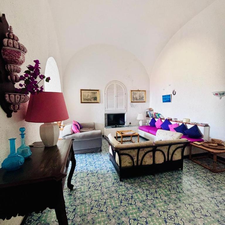 Guarinelli sei - Two-Bedroom Apartment - 8