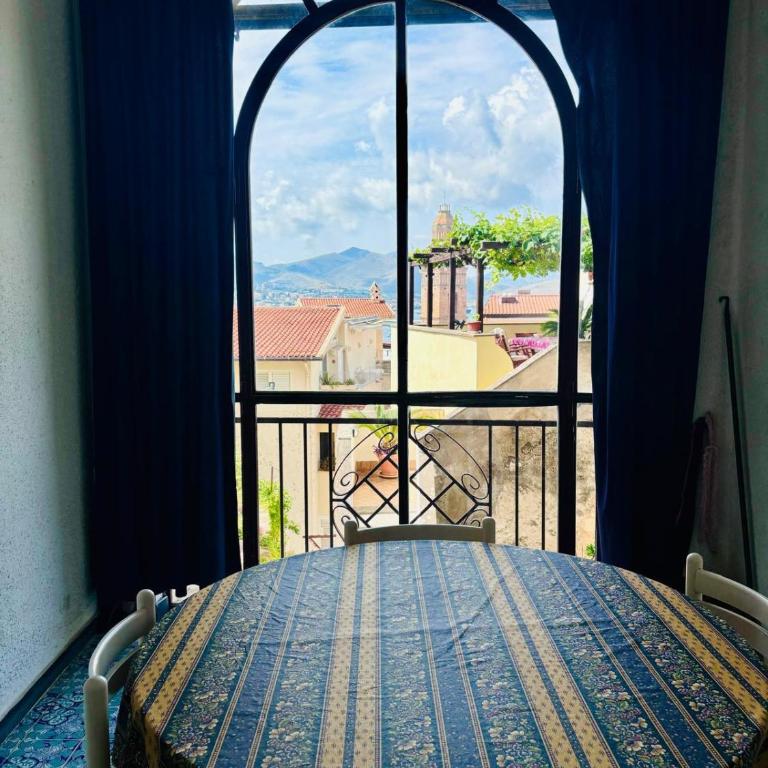 Guarinelli sei - Two-Bedroom Apartment - 14
