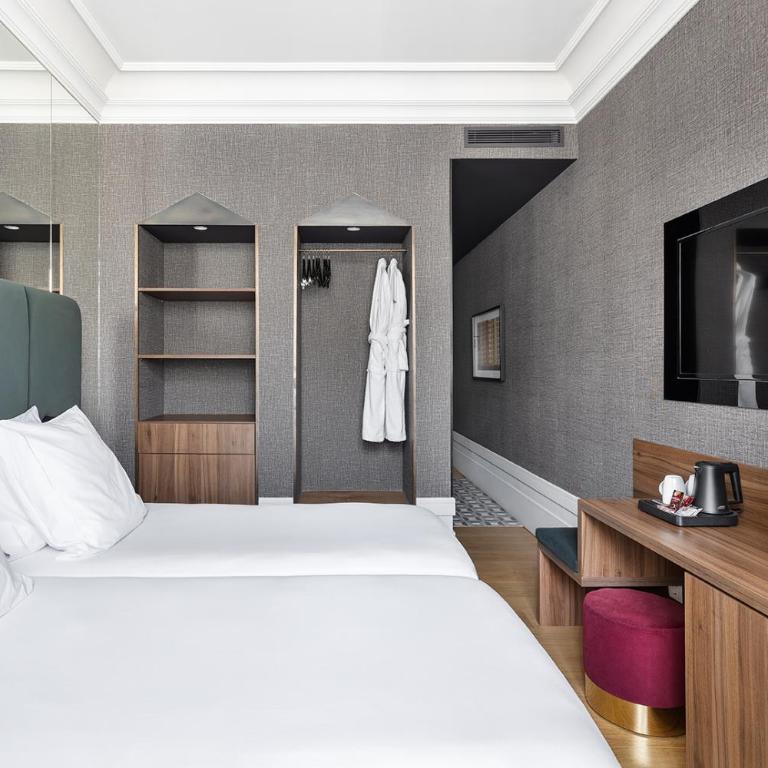 One Shot Recoletos - Economy Double or Twin Room - 9