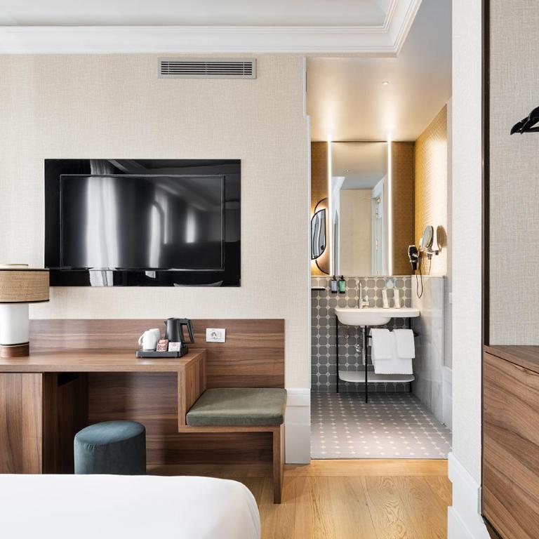 One Shot Recoletos - Standard Double or Twin Room - 10