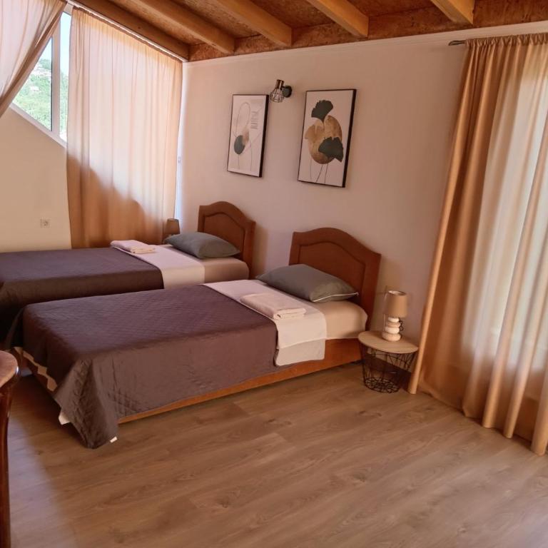 Borov Apartment - Dvokrevetna Soba sa Bračnim Krevetom /2 Zasebna Kreveta i Sopstvenim Kupatilom - 4