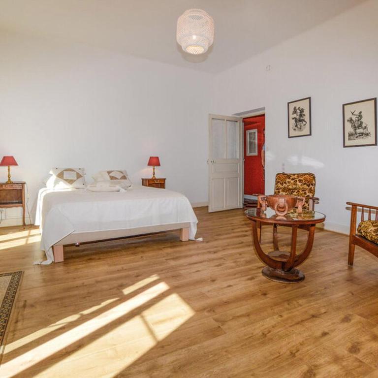 3 Bedroom Cozy Apartment In Ajaccio - Appartement 3 Chambres - 10
