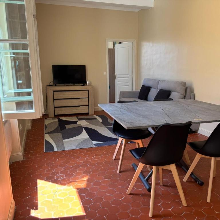 STE REPARATE - Cosy 2 pieces vue cathedrale - Appartement - 10