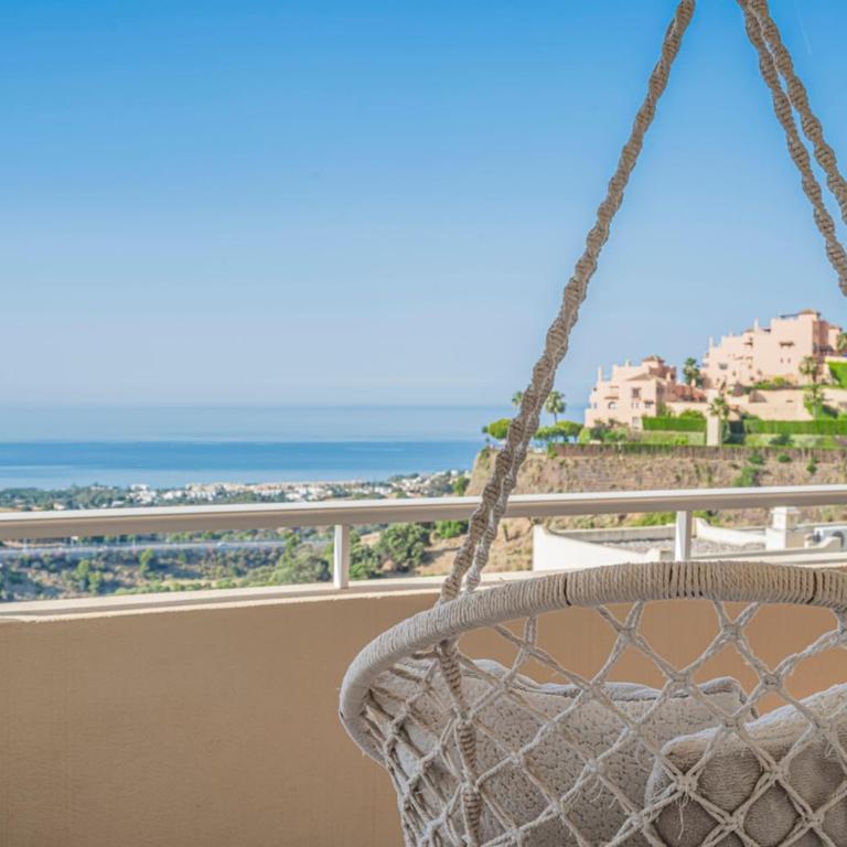 Panoramic Seaview Escape - Tranquility, AC & Pool - Apartamento de 2 dormitorios - 3