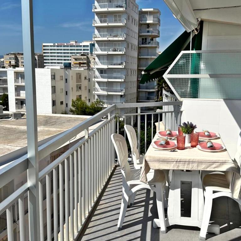 ROMPEOLAS GANDIA - Alquiler solo a familias - Apartamento de 2 dormitorios - 1
