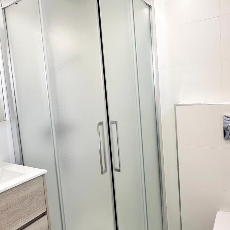 ROMPEOLAS GANDIA - Alquiler solo a familias - Apartamento de 2 dormitorios - 2