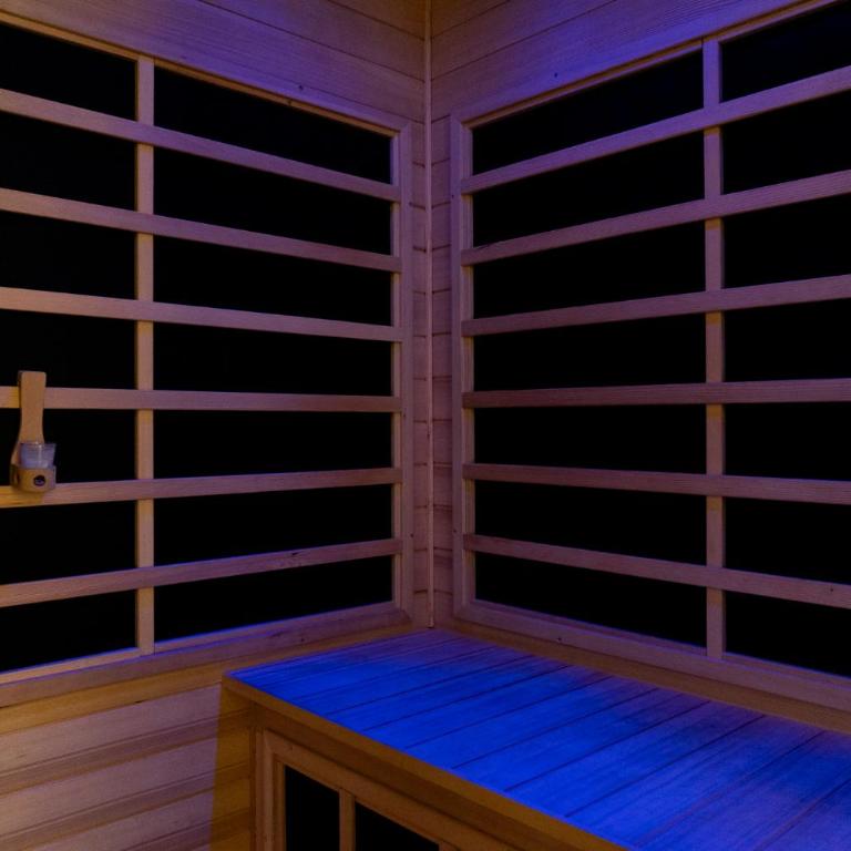 Lush Escape Suites - hottube and sauna - Appartamento Deluxe - 35