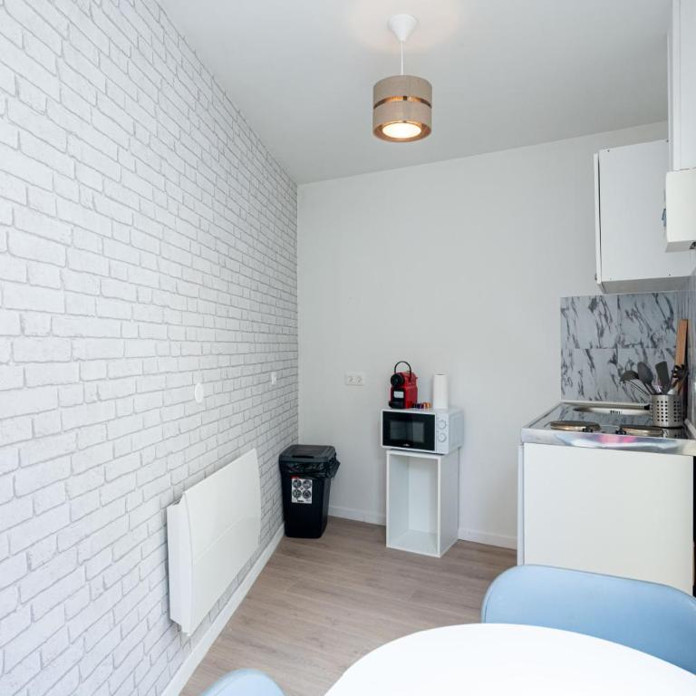 Studio tout équipé proche centre ville & gare - Apartamento de 2 dormitorios - 9