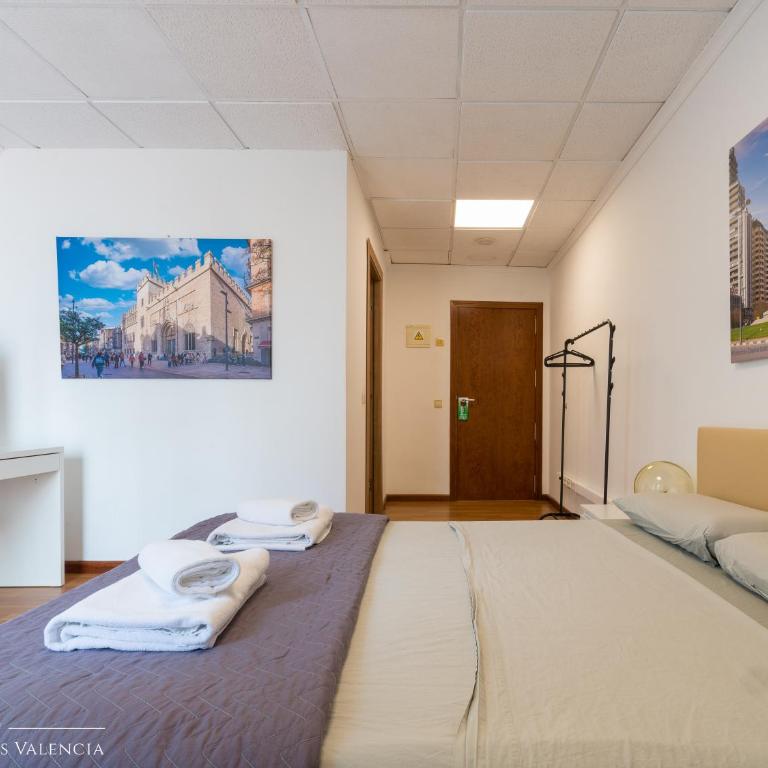 Suites Rooms Valencia - Double Room with Private Bathroom - 10