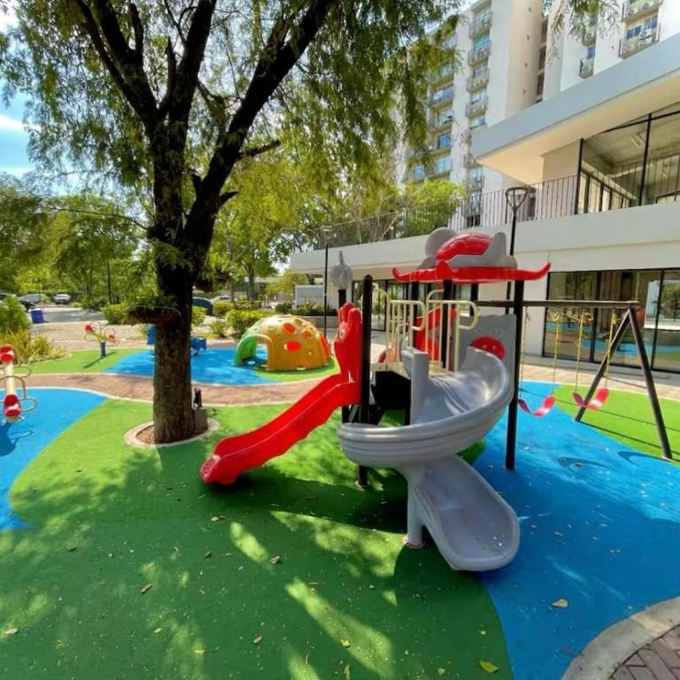 Apartment 5 minutes from Pozos Colorados beach 10 minutes from Rodadero Airport - Three-Bedroom Apartment - 21
