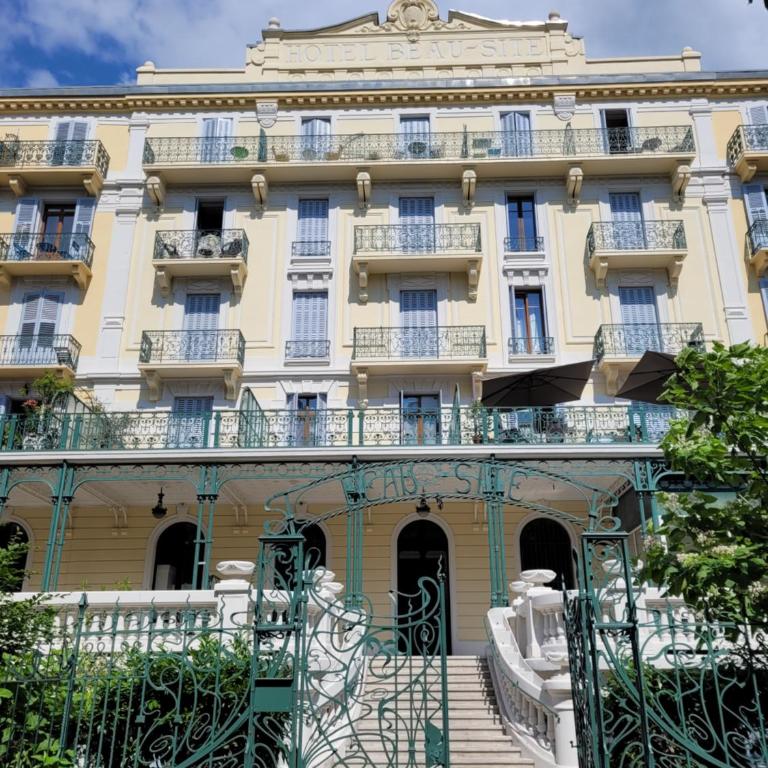 Le Beau Site - Studio Apartment - 2