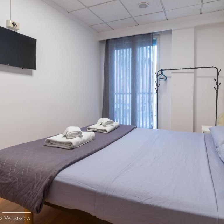 Suites Rooms Valencia - Standard Double Room with Shared Bathroom - 22
