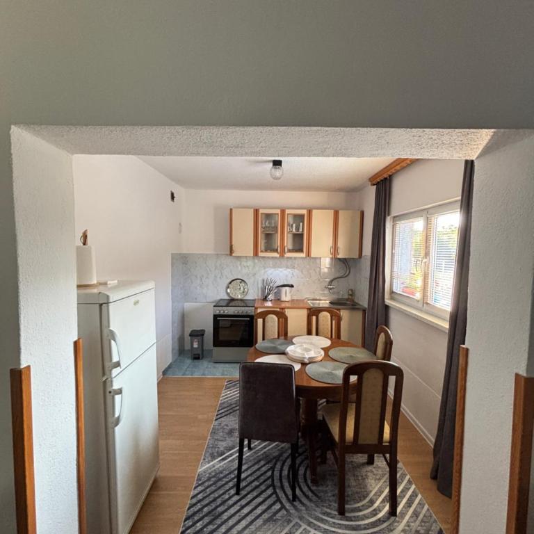 Horizont Bihać - Two-Bedroom Apartment - 5