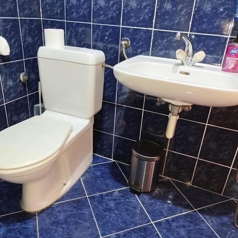 Apartmani Maravella - Three-Bedroom Apartment - 6