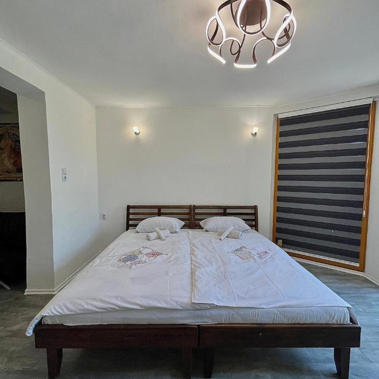 Peaceful pleasure apartment & free private parking - One-Bedroom Apartment - 2