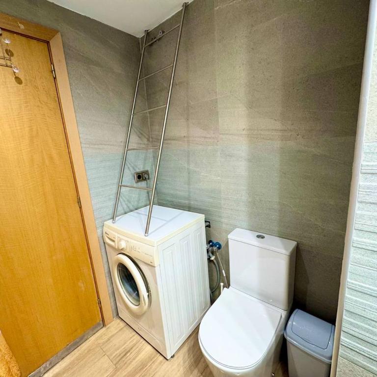 Apartsalou Inter - Apartamento de 1 dormitorio - 9