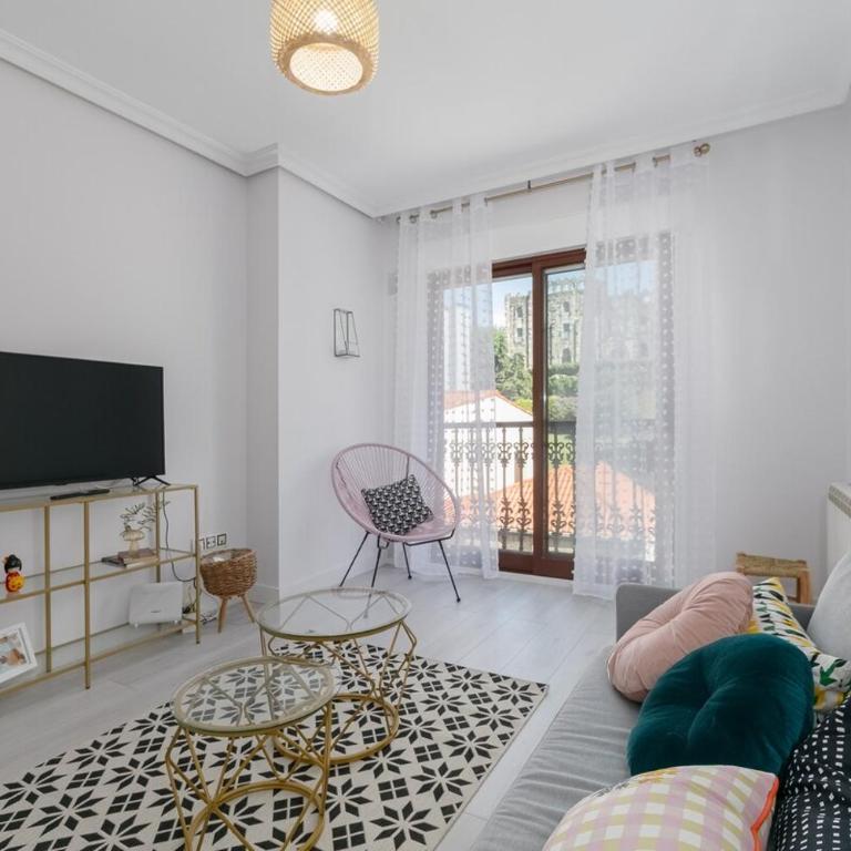 Balcón con encanto & Parking - Apartamento de 1 dormitorio - 27