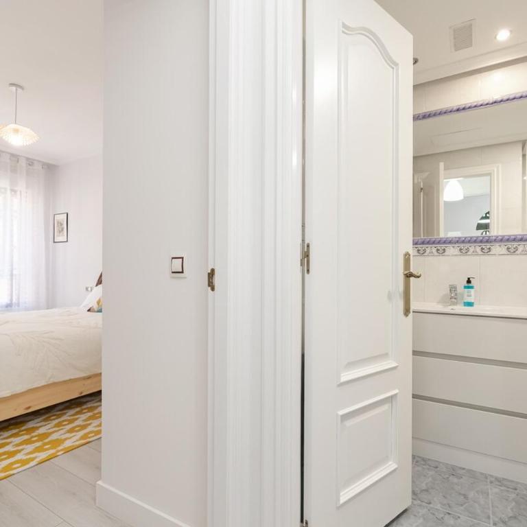 Balcón con encanto & Parking - Apartamento de 1 dormitorio - 5