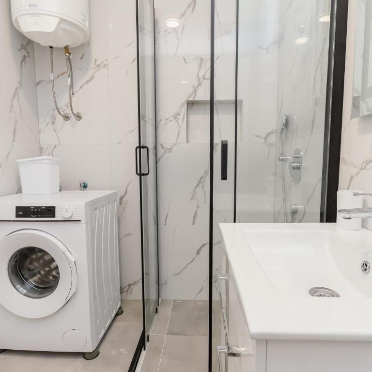 One Bedroom Apartment - One-Bedroom Apartment - 10