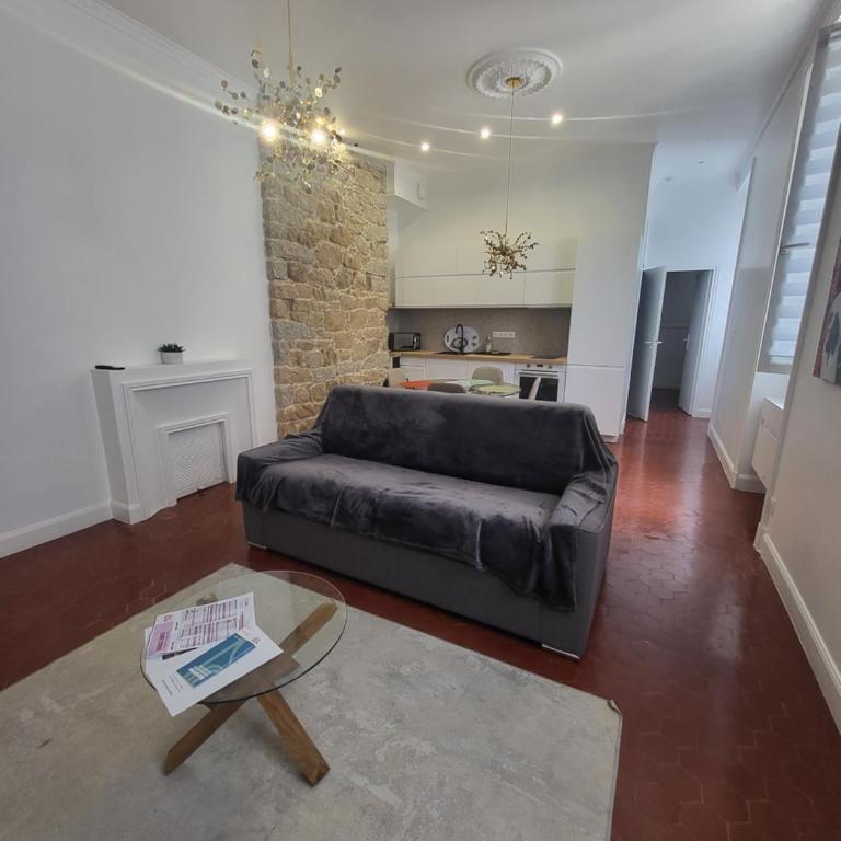 Grand T2 Cours Napoleon B - Appartement 1 Chambre - 19