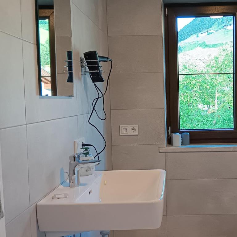 Haus Huber Zimmer und Apartments - Großes Doppelzimmer - 2