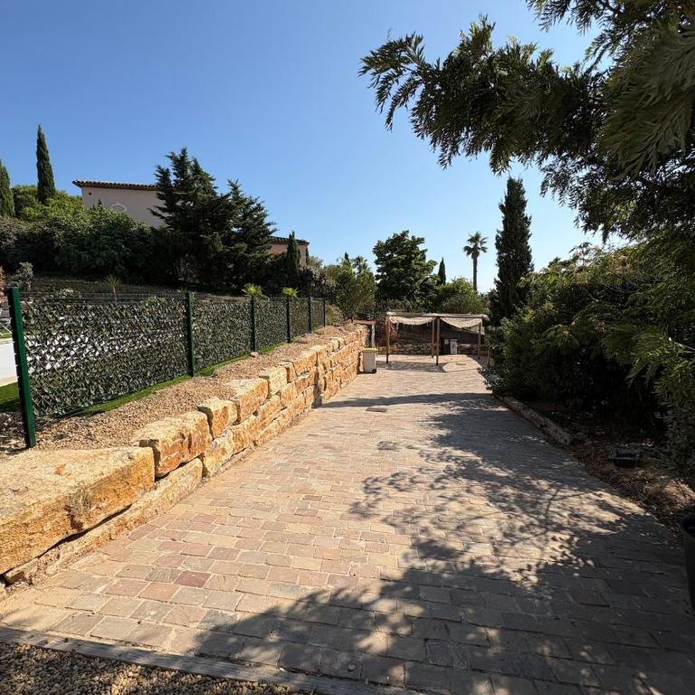 Belle maison avec piscine privative dans une résidence calme et securisee - Villa 3 Chambres - 26