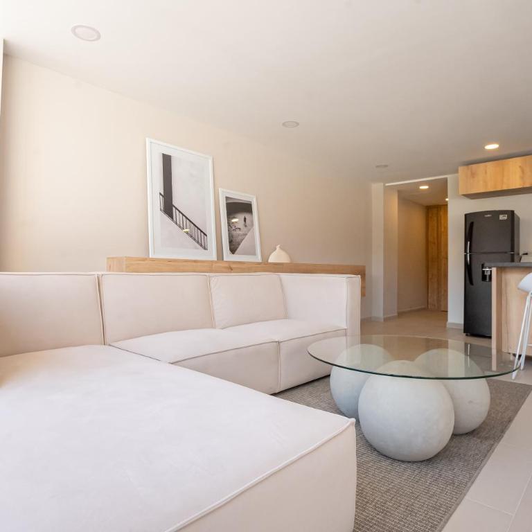 Elegant apt in Laureles The best area in Medellin - One-Bedroom Apartment - 4