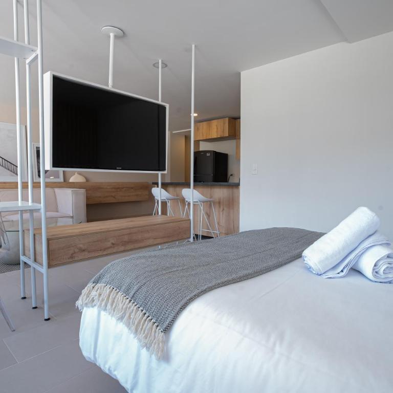 Elegant apt in Laureles The best area in Medellin - One-Bedroom Apartment - 18