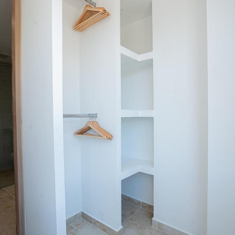 Elegant apt in Laureles The best area in Medellin - One-Bedroom Apartment - 19