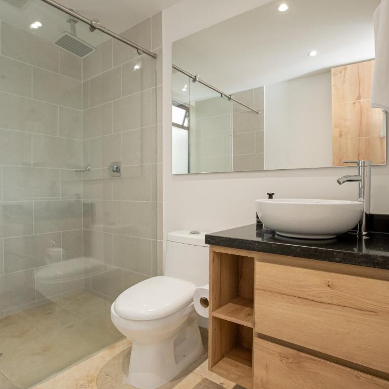 Elegant apt in Laureles The best area in Medellin - One-Bedroom Apartment - 20