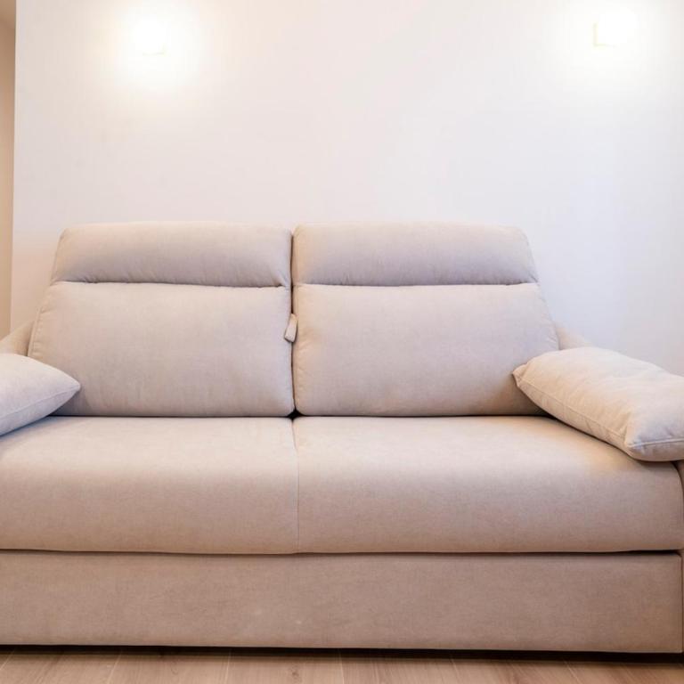 G232 Brand new Design Apartment Feria Madrid - Three-Bedroom Apartment - 7