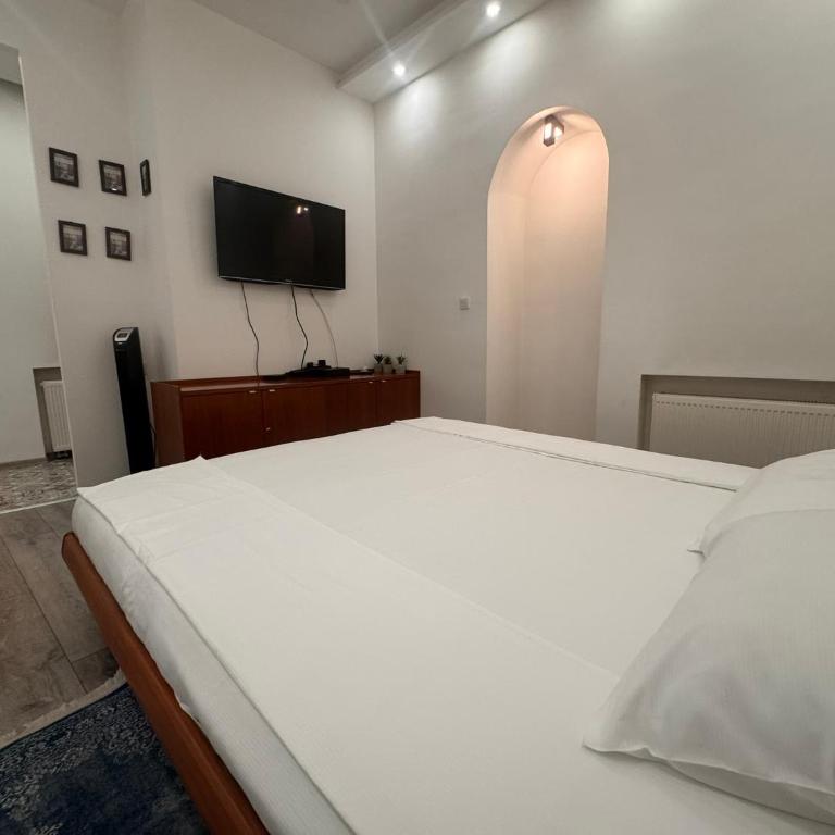 Central Point Sarajevo Apartments - City Center - Studio - 5
