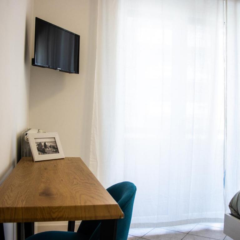 ROMA SUL MARE - Colazione in terrazza a 200m dal mare e Metro per Roma - Appartamento con 1 Camera da Letto - 4