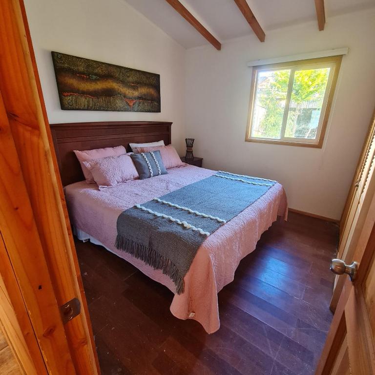 CASA CON TINAJA, PISCINA Y QUINCHO - Pucón - Three-Bedroom Vacation Home - 10
