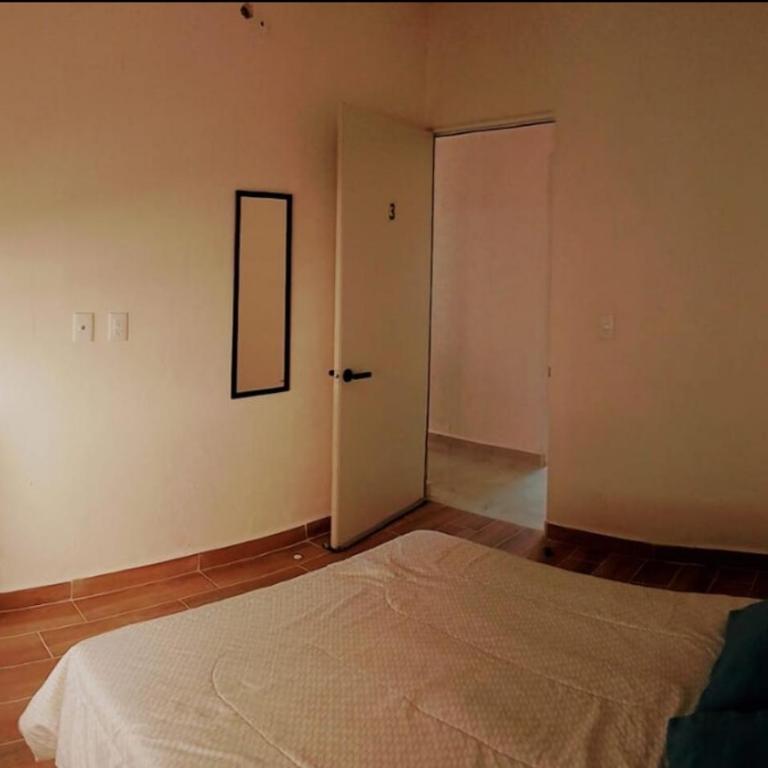 Departamento compartido Cerca del Tren Maya y la Playa - Two-Bedroom Apartment - 15