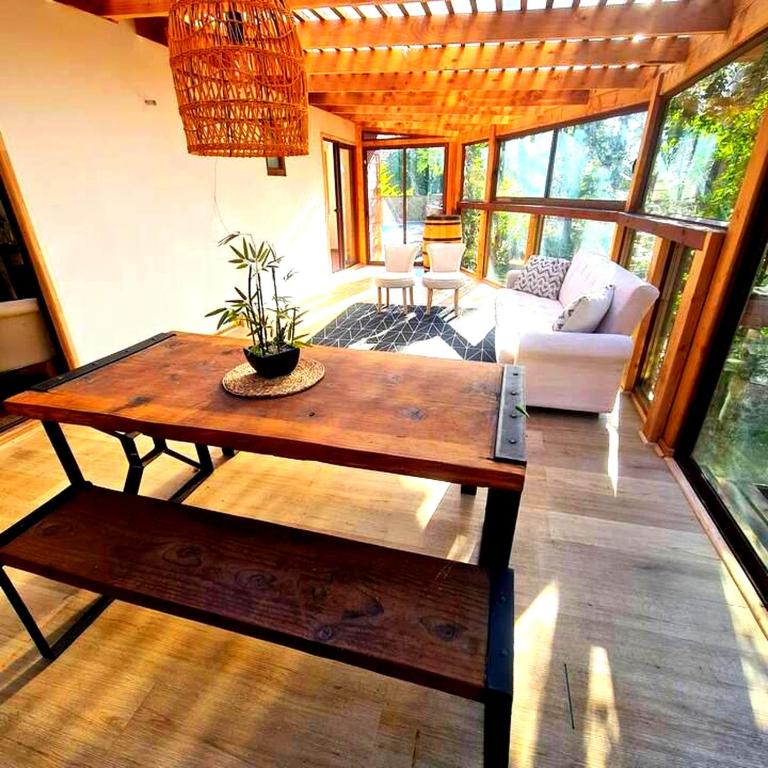 CASA CON TINAJA, PISCINA Y QUINCHO - Pucón - Three-Bedroom Vacation Home - 24