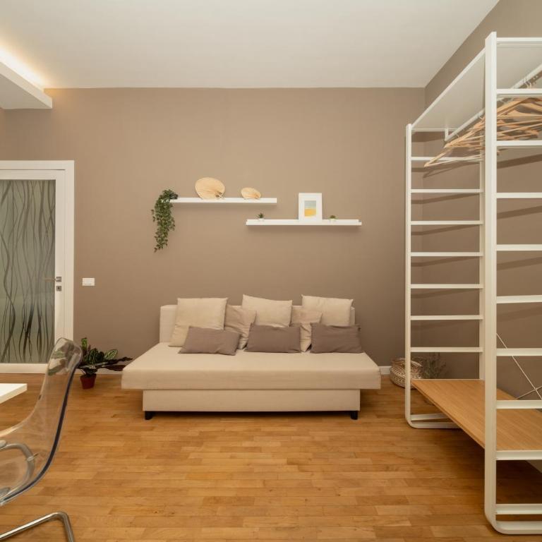 Battisti Flat, near station - One-Bedroom Apartment - 1