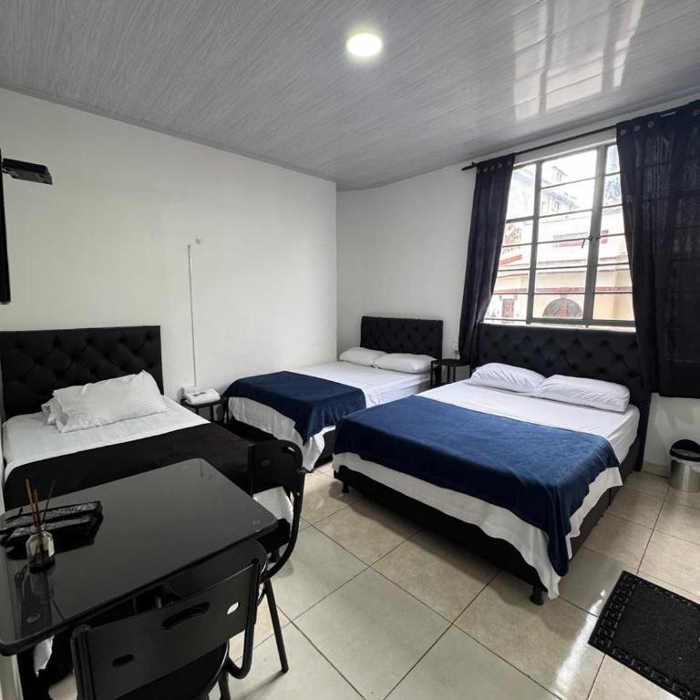 Hotel Cañaveral Plaza 2 - Habitación Familiar - 1