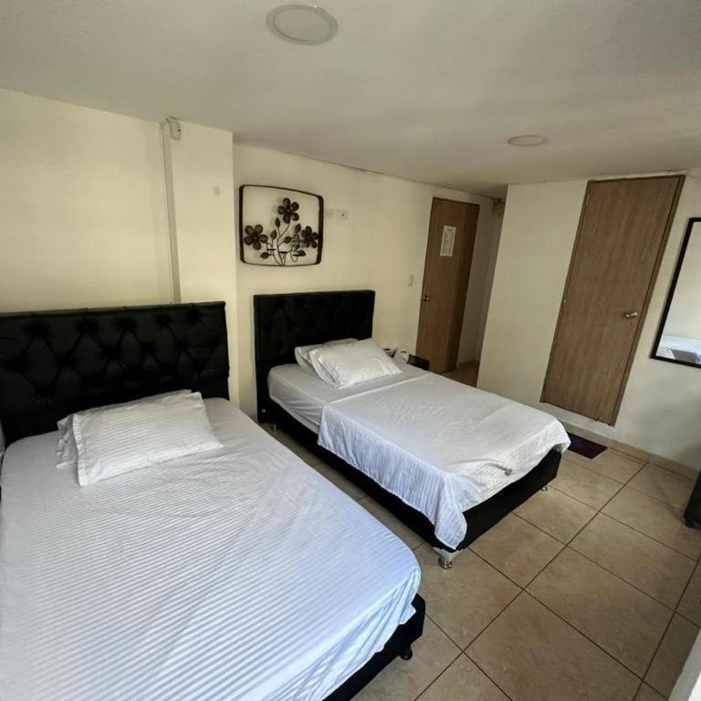 Hotel Cañaveral Plaza 2 - Habitación Doble Estándar - 2 camas - 3