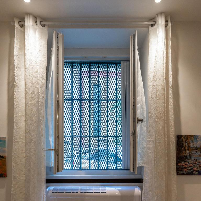 BOHEMIAN PIGNETO RHOME - 2 bdr 2 bath family friendly comfort & elegance - Colosseum at 4 metro stops - Secure & vibrant area, Pigneto metro & historic car free Island at 10 min walk - Easy access to Termini, La Sapienza, Policlinico Umberto I - Appartamento - 12